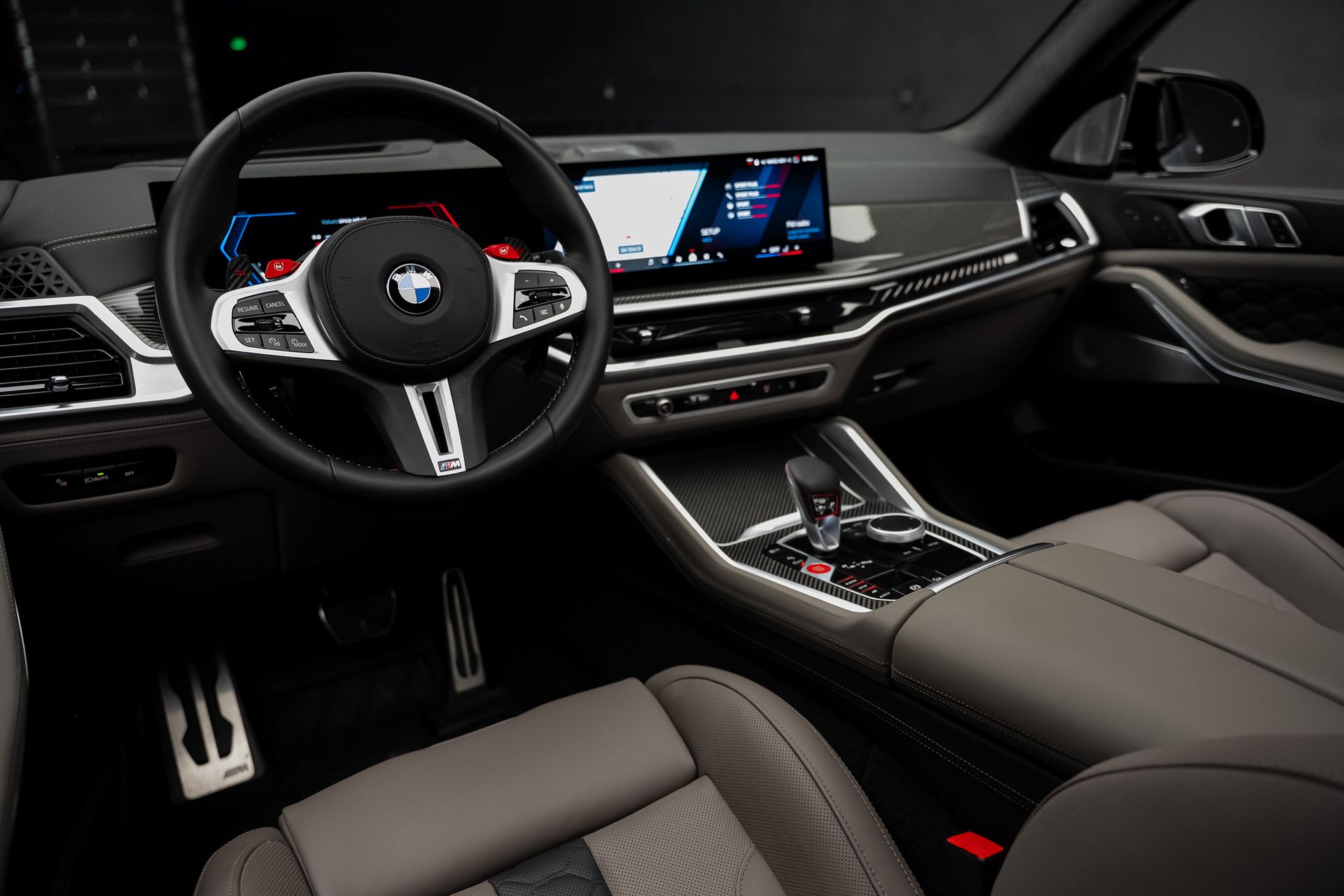 bmw x5 m 2025 5YM13ET06S9X23619 image bmw x5 m 2025 5YM13ET06S9X23619 image